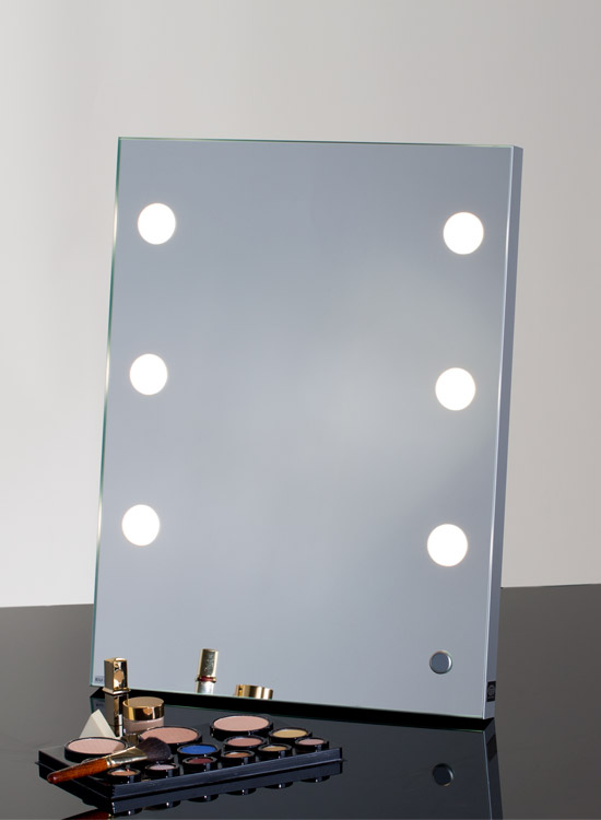 MDE504 Cantoni Foldable wide professional makeup tabletop mirror